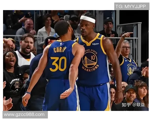 2015年NBA西部半决赛勇士逆袭灰熊展现冠军气质与团队合作精神